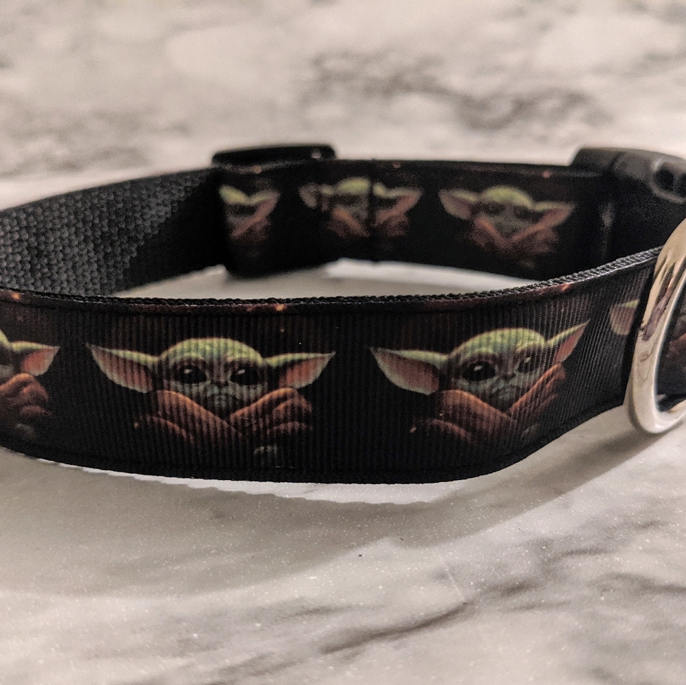 Baby Yoda dog collar